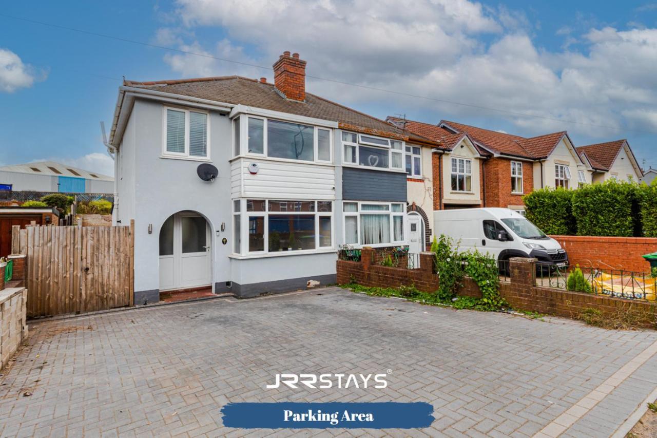 Tipton 3 Bedroom House Garden Sleeps 7 - Jrr Stays Coseley Exterior foto